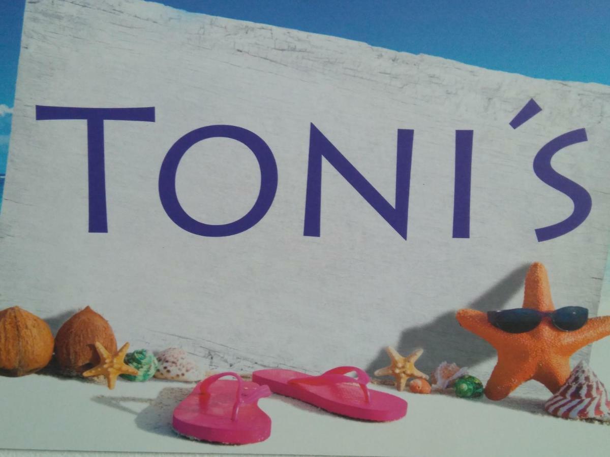 דירות ארינאגה Toni'S מראה חיצוני תמונה